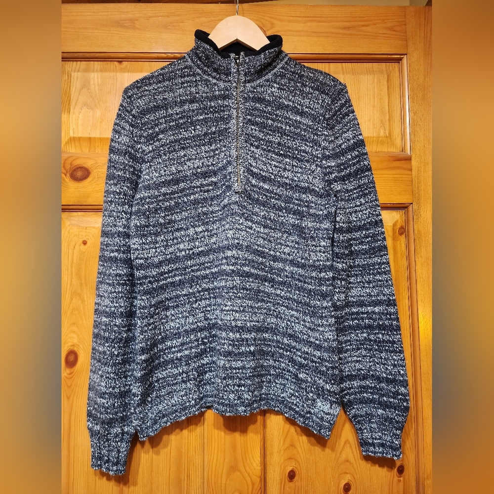 Ladies Woolrich Half Zip Sweater, Size M